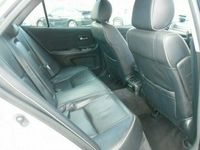 Used Lexus IS300 211 HP (155 kW) 2002 Sedan