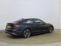 Begagnad Audi A5 Advanced 2018 Grå Sportkupé