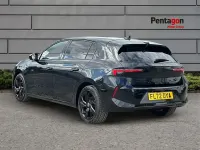 Used Vauxhall Astra GS Line 128 HP (94 kW) 2022 Black Hatchback