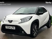 Used Toyota Aygo X 72 HP (52 kW) 2024 White SUV
