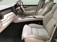 Used Volvo XC60 Plus 349 HP (256 kW) 2023 Blue SUV