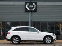 Used Mercedes GLC250 211 HP (155 kW) 2018 White Estate