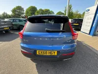Used Volvo XC40 190 HP (139 kW) 2018 Blue SUV