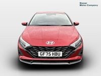 Używany Hyundai i20 Premium 101 KM (74 kW) 2025 Czerwony Hatchback