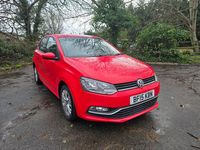 Used VW Polo SE 60 HP (44 kW) 2015 Red Hatchback