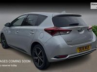 Used Toyota Auris Hybrid Design 136 HP (100 kW) 2019 Hatchback