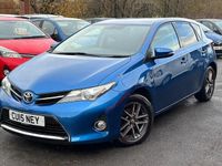 Used Toyota Auris 132 HP (97 kW) 2014 Hatchback