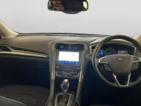 Usado Ford Mondeo Zetec 188 CV (138 kW) 2021 Plateado Berlina