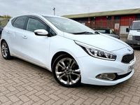 Used Kia Ceed 2012 White Hatchback