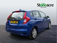 Używany Honda Jazz S 102 KM (75 kW) 2019 Niebieski Hatchback