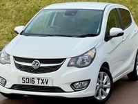 Used Vauxhall Viva 75 HP (55 kW) 2016 White Hatchback