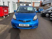 Used Toyota Aygo 68 HP (50 kW) 2011 Blue Hatchback