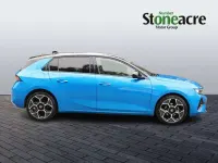Used Vauxhall Astra Ultimate 131 HP (96 kW) 2025 Blue Hatchback