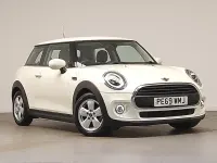 Used Mini ONE Classic 102 HP (75 kW) 2019 White Hatchback