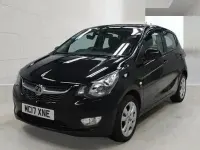 Usado Vauxhall Viva 75 HP (55 kW) 2017 Preto Citadino