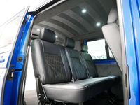 Used VW Transporter Highline 204 HP (150 kW) 2022 Blue Van