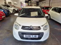 Used Citroën C1 Feel 68 HP (50 kW) 2016 White Hatchback