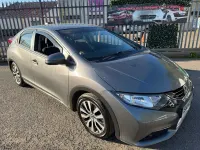Begagnad Honda Civic SE Plus 120 HK (88 kW) 2014 Grå Halvkombi