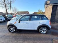 Used Mini ONE 98 HP (72 kW) 2012 White Hatchback