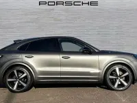 New Porsche Cayenne Black Edition 348 HP (255 kW) 2026 Quarzite grey SUV