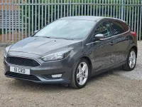 Używany Ford Focus Zetec 2015 Szary Hatchback
