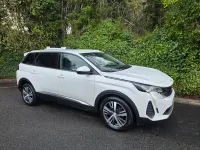 Gebraucht Peugeot 5008 Allure Premium 130 PS (95 kW) 2021 Weiß SUV