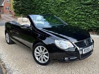 Usado VW Eos SE 140 HP (102 kW) 2009 Preto Cabrios