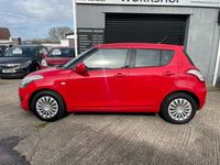 Usado Suzuki Swift 94 HP (69 kW) 2013 Vermelho Citadino