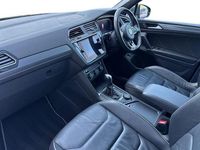 Usado VW Tiguan Allspace R-line 200 HP (147 kW) 2020 Cinzento SUV