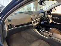 Used BMW 330e Comfort Edition 292 HP (214 kW) 2022 Blue Estate