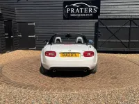 Used Mazda MX5 Inclusive 160 HP (117 kW) 2013 White Cabriolet