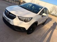Used Vauxhall Crossland X S 110 HP (80 kW) 2019 White SUV
