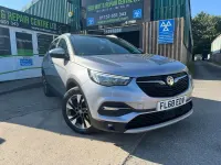 Used Vauxhall Grandland X Sport 130 HP (95 kW) 2018 Grey SUV