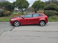 Used Volvo V40 2014 Red Hatchback