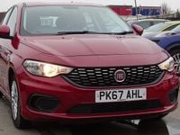 Used Fiat Tipo Easy 95 HP (69 kW) 2017 Red Hatchback