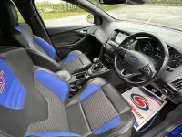 Used Ford Focus ST-Line 120 HP (88 kW) 2016 Blue Hatchback