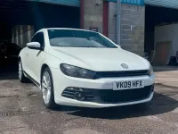Begagnad VW Scirocco GT 138 HK (101 kW) 2009 Vit Sportkupé