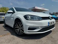 Used VW Golf VII SE 150 HP (110 kW) 2018 White Hatchback