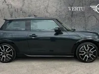 Usado Mini Cooper Sport 150 kW (204 HP) 2026 Citadino