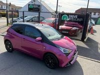 Used Toyota Aygo X-cite 72 HP (52 kW) 2019 Mauve purple Hatchback
