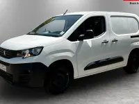 Used Peugeot Partner 102 HP (75 kW) 2021 White MPV