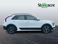 Used Kia Niro 127 HP (93 kW) 2025 White SUV