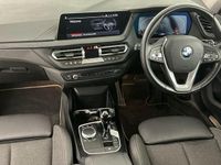 Used BMW 118 Sport Line 134 HP (98 kW) 2022 Black Hatchback