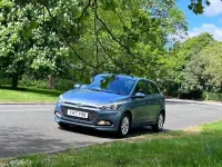Używany Hyundai i20 SE 84 KM (61 kW) 2017 Niebieski Hatchback