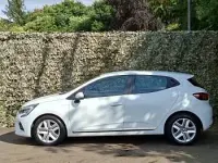 Used Renault Clio Play 100 HP (73 kW) 2020 White Hatchback