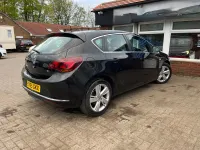 Second-hand Vauxhall Astra SRi 115 CP (84 kW) 2014 Negru Hatchback