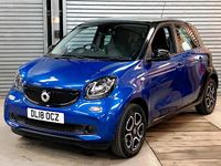 Used Smart ForFour Prime 71 HP (52 kW) 2018 Blue Hatchback