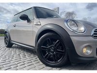 Begagnad Mini ONE Hatch 2013 Grå Halvkombi