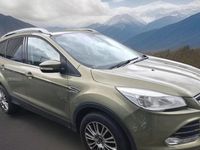 Usado Ford Kuga Titanium 163 HP (119 kW) 2013 Verde SUV