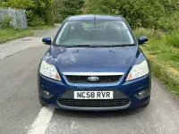 Usado Ford Focus Style 116 HP (85 kW) 2009 Azul Carrinha
